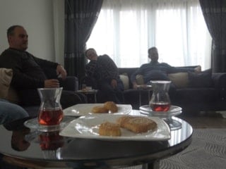 Depremzede aile, bayramı TOKİ’deki yeni yuvasında karşıladı: 'Evsizlik gerçekten çok zor'