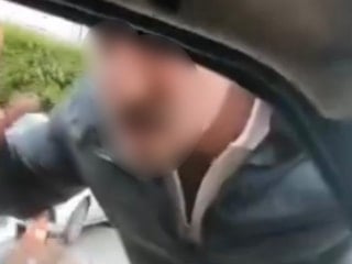 İzmir'de ailesinin yanında saldırıya uğradı