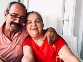 Mersin'de eşinin ölümüne neden olan sürücüye verilen cezaya isyan etti