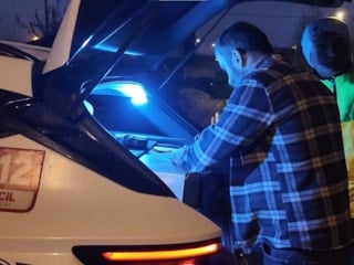 İstanbul'da direksiyon başında uyuyakalan sürücüye itfaiye müdahale etti