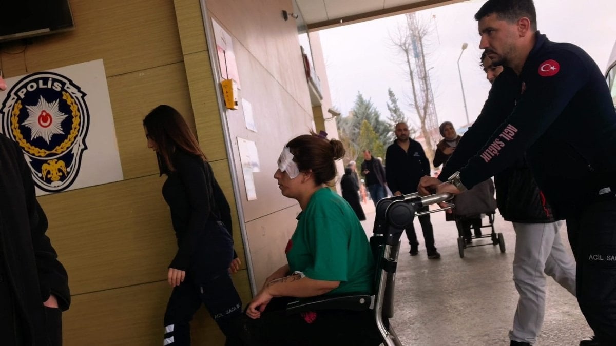 Bursa'da komşular arasında bıçaklı sopalı kavga: 2 yaralı