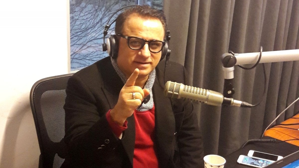 Tıp okuyan Erol Köse'nin müzik sektörüne giriş hikayesi