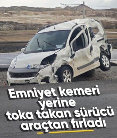 Sivas'ta emniyet kemeri takmayan sürücü, kazada araçtan fırladı