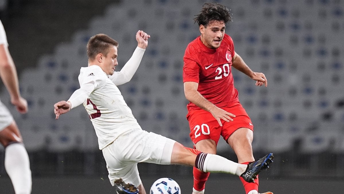 Aral Şimşir, sakatlığı nedeniyle A Milli Futbol Takımı'nın aday kadrosundan çıkarıldı