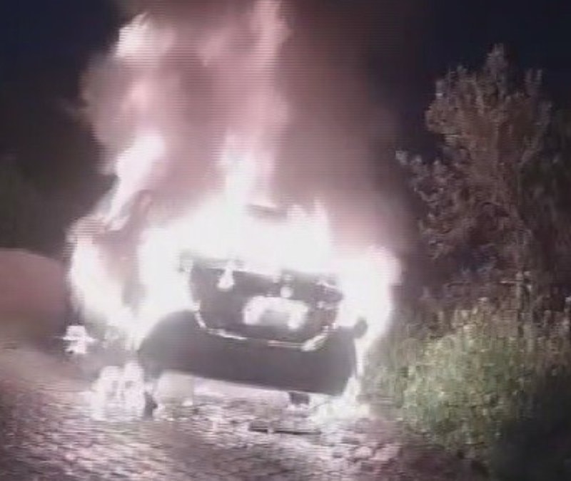 Hatay’da otomobili kundaklamak isteyen şahıs kendini yaktı