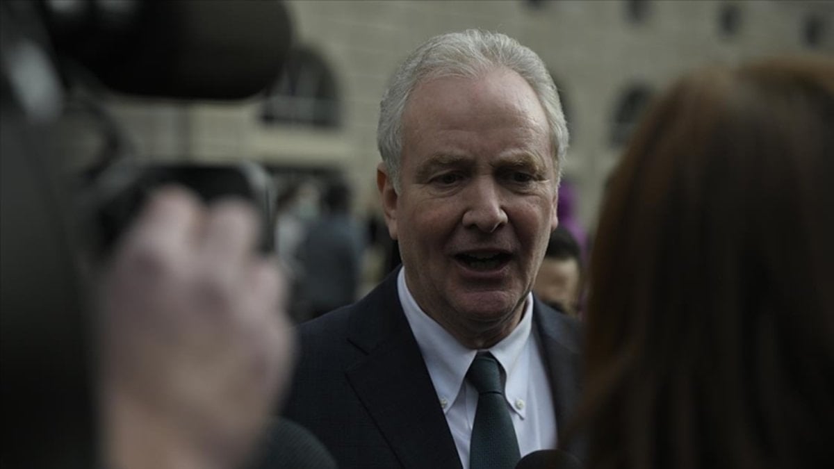 ABD'li Demokrat Senatör Hollen: Trump, İran ile görüşmeleri konusunda yalan söylüyor