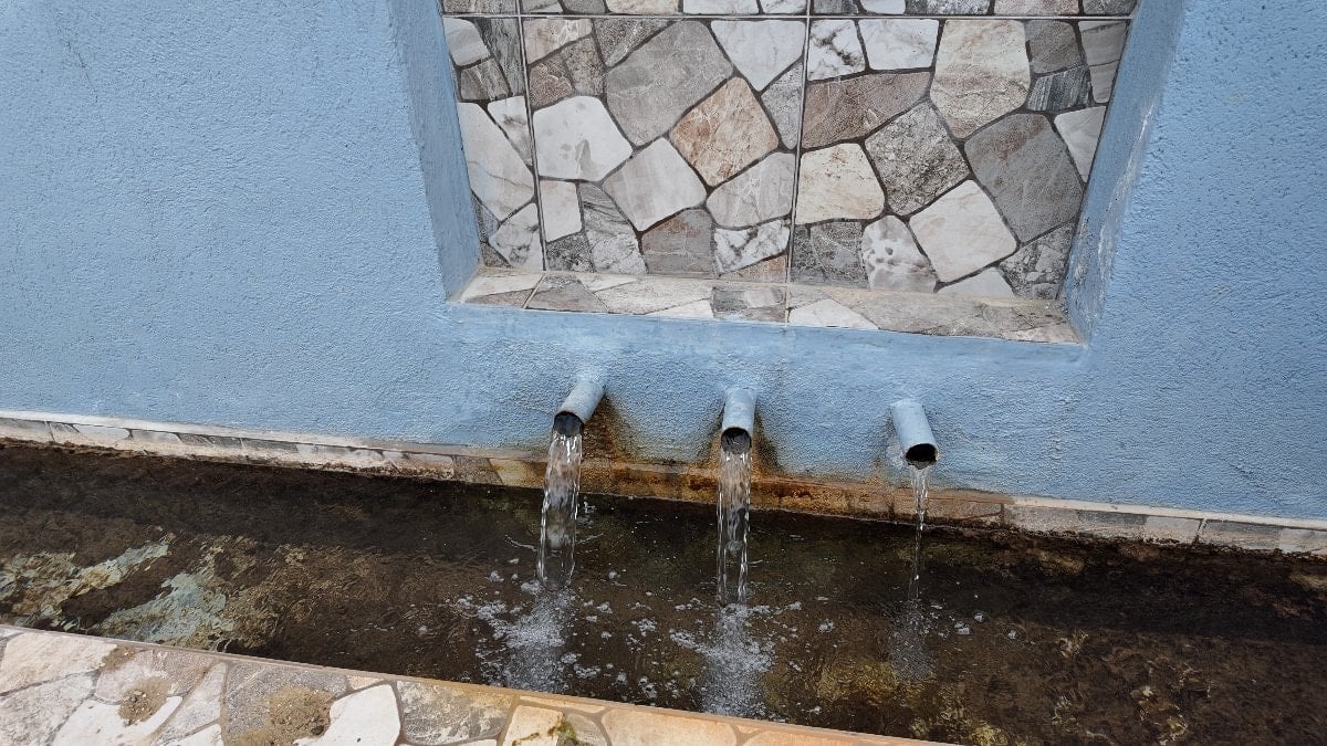 Kütahya'da 156 yıldır akan çeşme