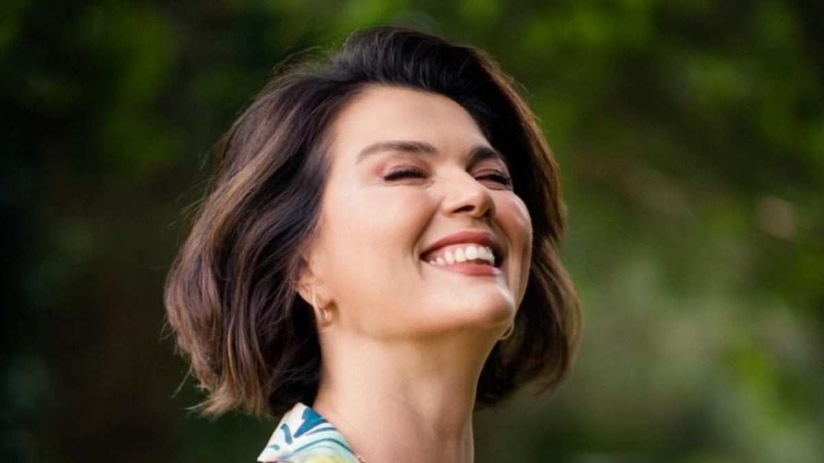 Açelya Akkoyun'dan samimi açıklamalar: Oyunculuğu ünle karıştırıyorlar