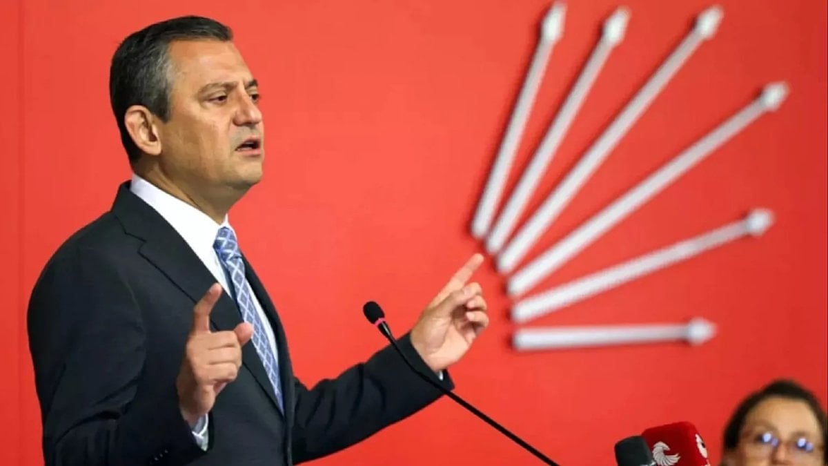 Özgür Özel, akaryakıt fiyatlarının düşmesi için öneride bulundu