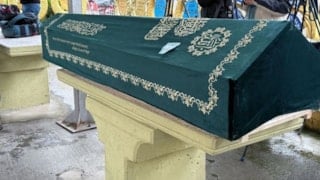 Erol Köse son yolculuğuna uğurlandı: Törene az sayıda kişi katıldı