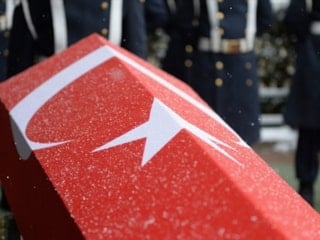 Ağrı'da askeri araç kazasında ağır yaralanan asker şehit oldu