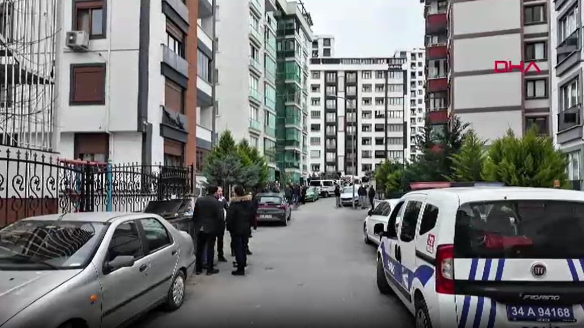 İstanbul'da komşular arasında silahlı otopark kavgası: 1 ölü