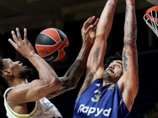 Fenerbahçe, Maccabi Tel Aviv'e yenildi