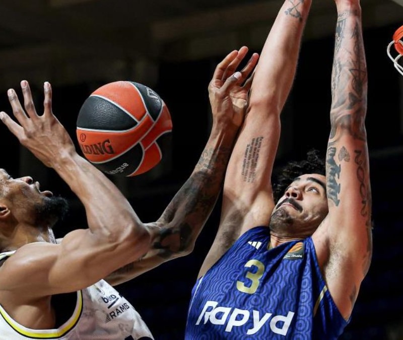 Fenerbahçe, Maccabi Tel Aviv'e yenildi
