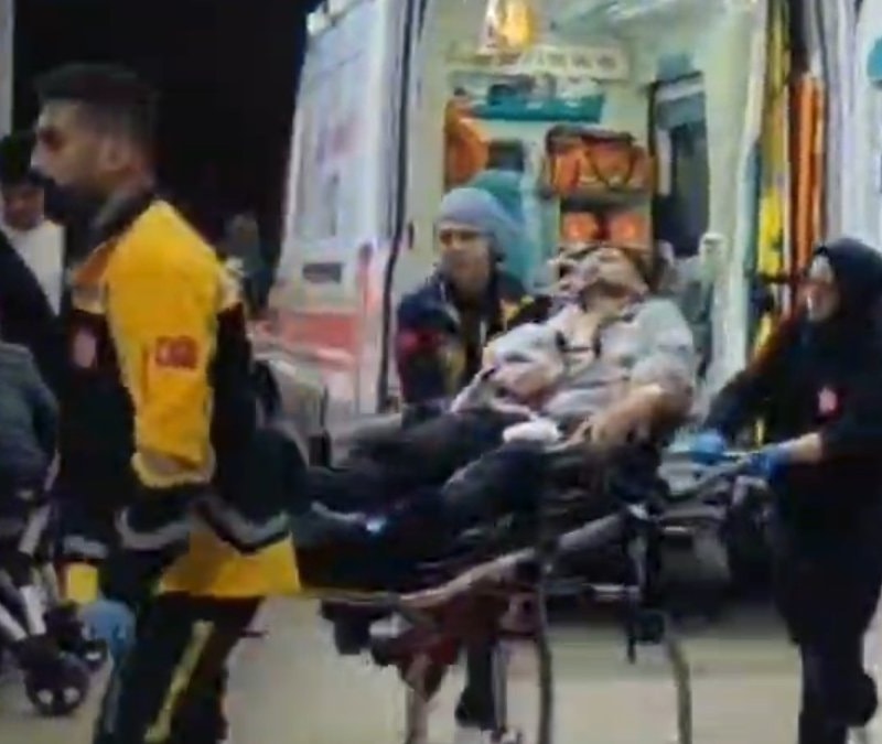 Adana'da bıçaklı kavgada 2 kişi yaralandı