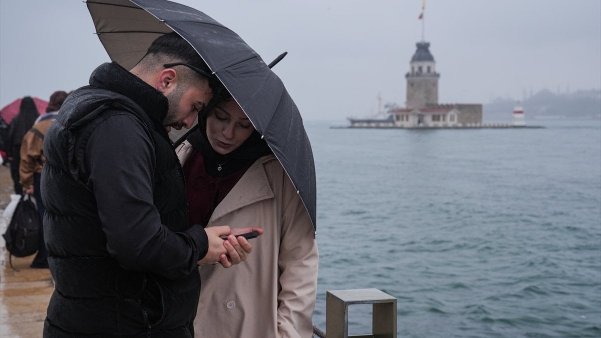 Yurt genelinde yağmur hakimiyetini sürdürüyor: Gök gürültülü sağanak bekleniyor