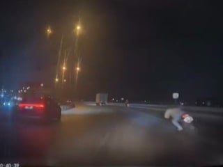 Bursa'da virajı alamayan sürücü savruldu