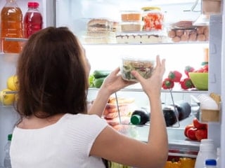 Çiğ yendiğinde faydası değil, zararı dokunan 8 yiyecek