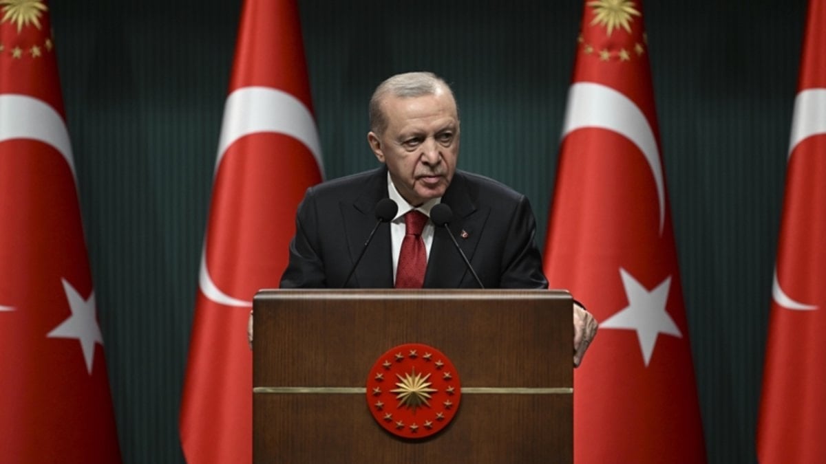 Cumhurbaşkanı Erdoğan, "Türk Dünyasının Ortak Mirası Nevruz" kitabının takdim yazısını kaleme aldı