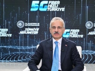 Abdulkadir Uraloğlu: 5G hizmeti, 1 Nisan'da başlayacak