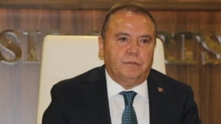 Muhittin Böcek'in 2 şoförü gözaltına alındı