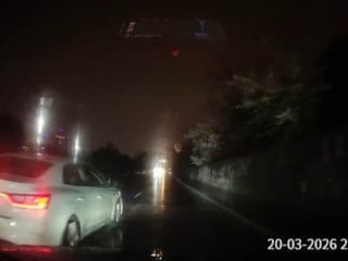 İstanbul'da yol verme tartışmasında aracından inen sürücülere toplam 360 bin lira ceza