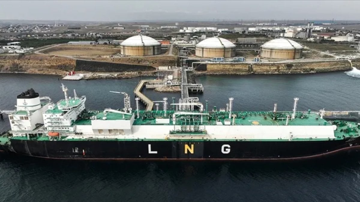 Cezayir'den yola çıkan LNG gemisi 31 Mart'ta Türkiye'de