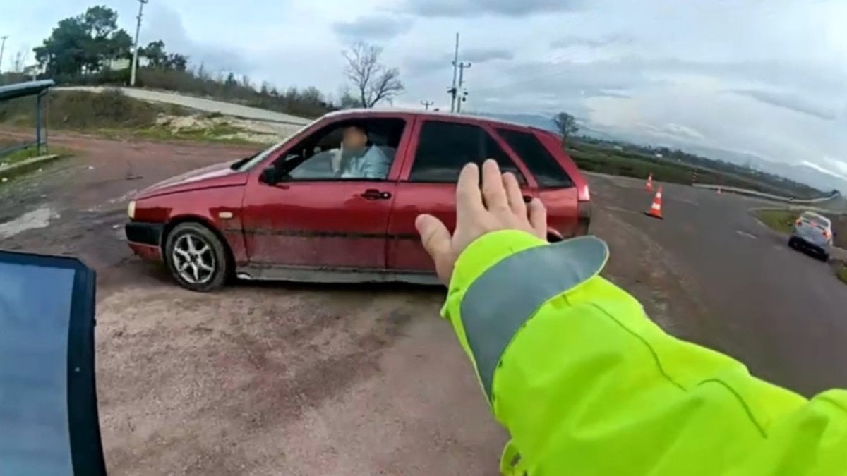 Sakarya'da uygulamasından kaçıp geri döndü: Jandarma beni darbetti