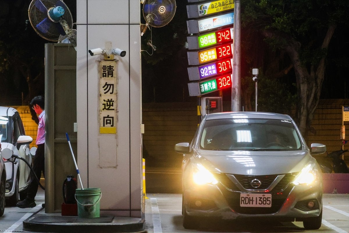 Enerji krizi Asya ülkelerini sarstı