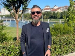 İstanbul'da park tartışmasında kızının gözü önünde vuruldu