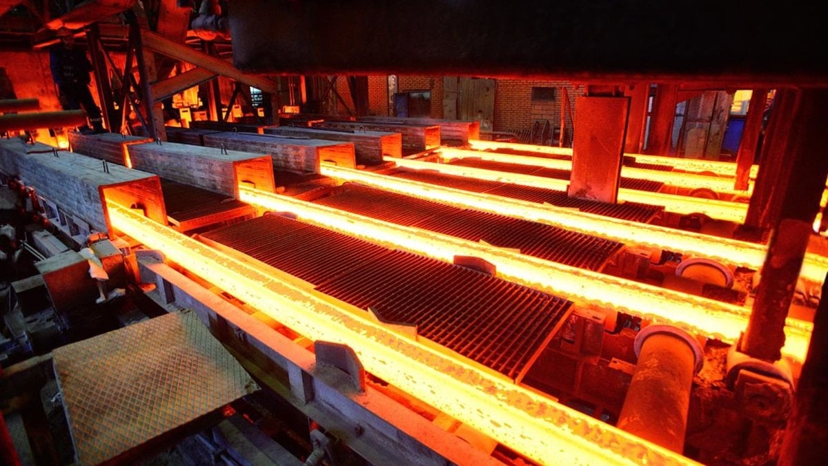 Dünya Çelik Üretimi Çin'deki düşüşe bağlı olarak azaldı