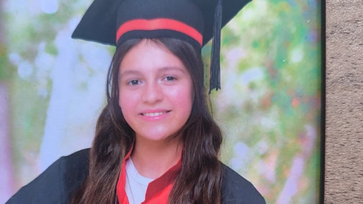 Adana'da cep telefonu elinden alınan 13 yaşındaki kız evden kaçtı