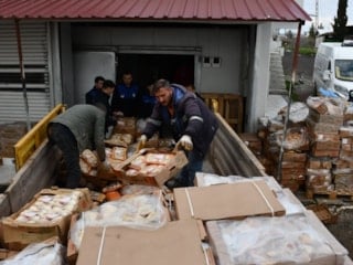 Şanlıurfa'da 50 ton bozuk tavuk eti ele geçirildi