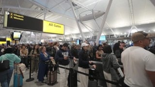 ABD’de hükümet kapanması uzarsa havaalanları kapanabilir