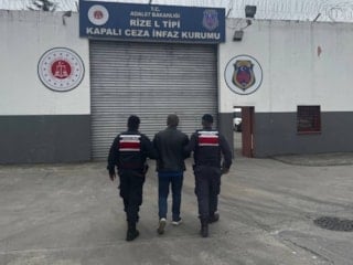 Rize'de aranan firari hükümlüler yakalandı