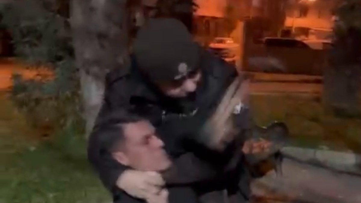 İzmir'de parkta taşkınlık çıkardı