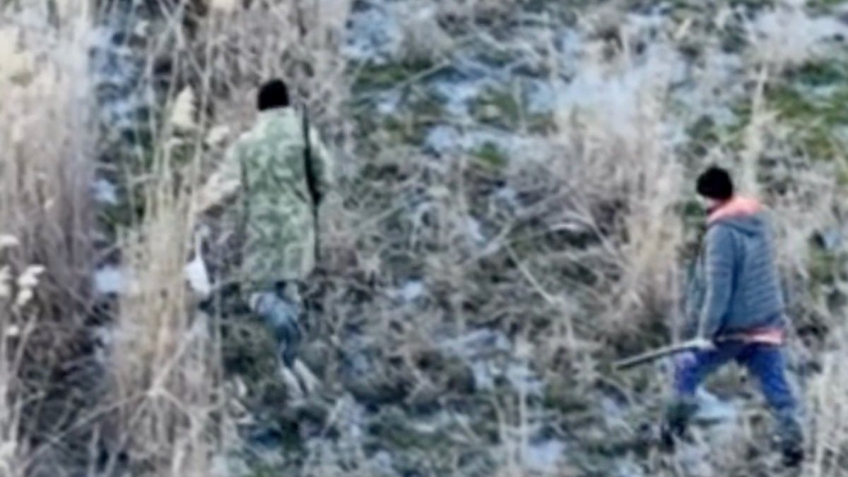 Burdur'da yasa dışı avcılık yapan 2 kişiye para cezası