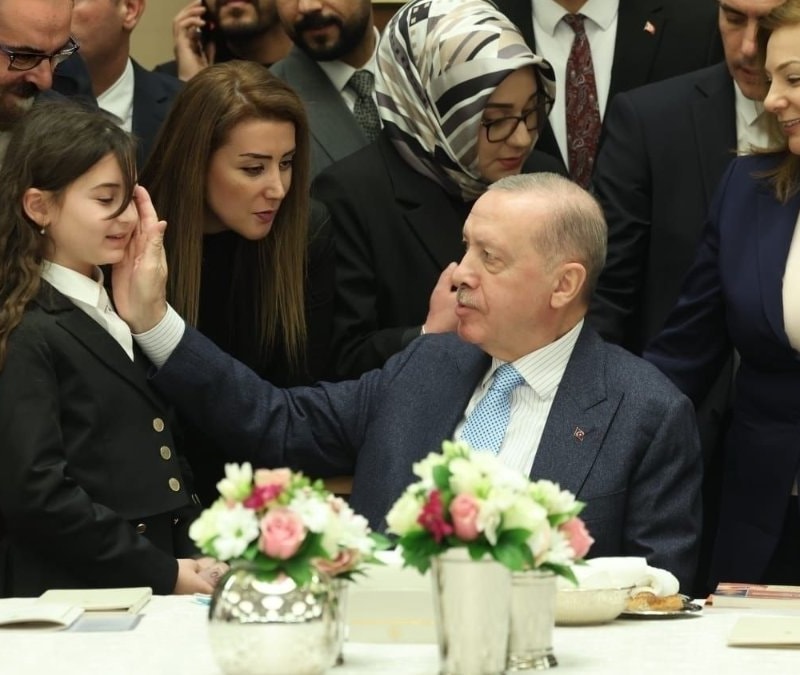 Dünya matematik şampiyonu Lina, Cumhurbaşkanı Erdoğan ile sohbet ettiği anlara ilişkin konuştu