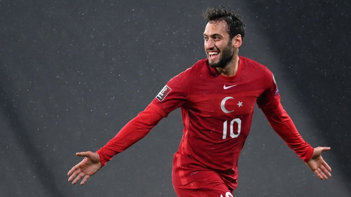 Rumenlerden karşılaşma öncesi Hakan Çalhanoğlu'na yönelik çirkin ifadeler