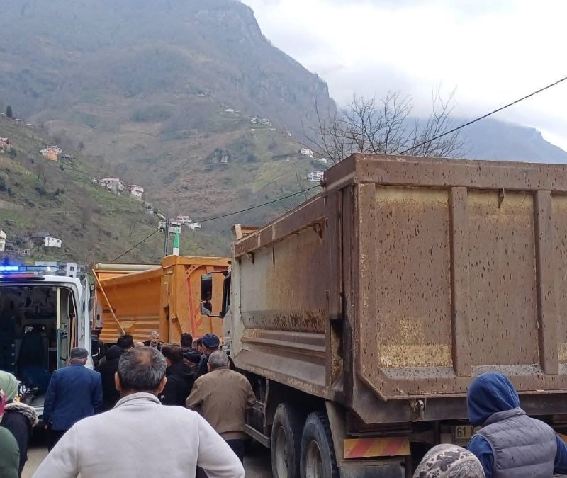 Giresun’da kamyonun çarptığı kadın, bir ay süren yaşam mücadelesini kaybetti