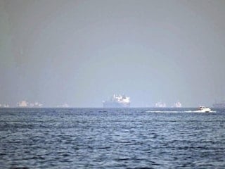 Hürmüz Boğazı çevresinde 1.900 gemi mahsur kaldı