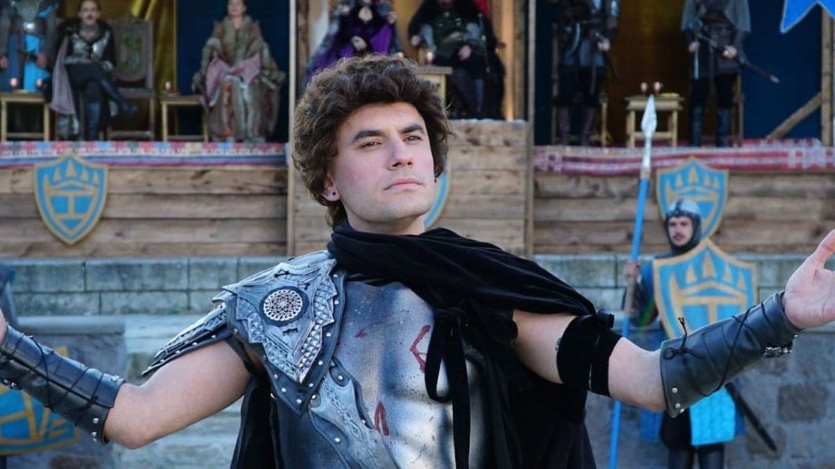 Prens'in yıldızı Giray Altınok'un kökeni şaşırttı: Bakın nereliymiş