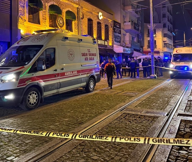 Kocaeli'de eğlence mekanına silahlı saldırı: 2 ölü 3 yaralı