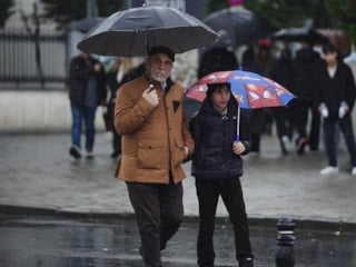 Yurt genelinde yağışlar devam ediyor: Sıcaklıklar mevsim normallerinde