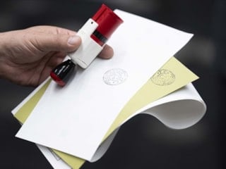 Son seçim anketi: AK Parti zirvedeki yerini koruyor