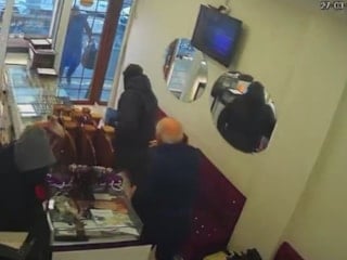 Diyarbakır’da silahlı kuyumcu soygunu: 1,5 altın çalındı