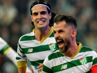 Bursaspor ve Batman Petrolspor 1. Lig'e çıkmaya yakın