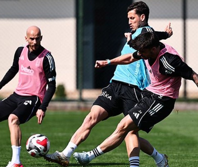 Beşiktaş'ta Fenerbahçe derbisinin mesaisi devam etti