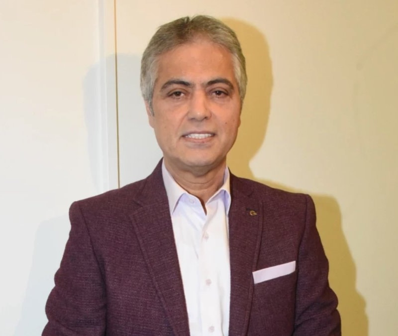 Hayranlarını korkuttu! Şarkıcı Cengiz Kurtoğlu hastanelik oldu