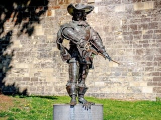 'Üç Silahşörler'in ilham kaynağı Dartanyan’ın mezarı bulunmuş olabilir